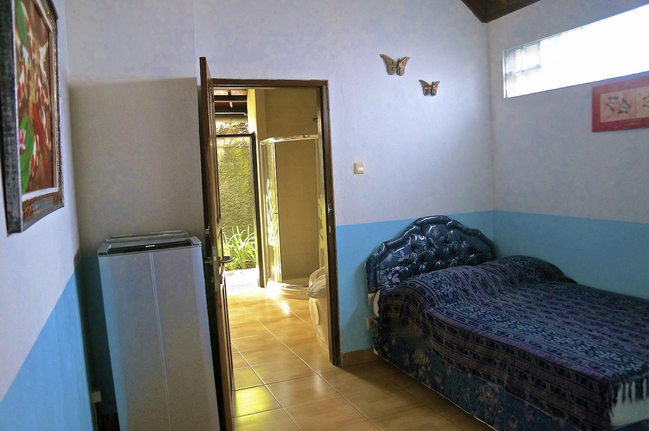 Aahh Bali Bed And Breakfast Jimbaran Habitación foto